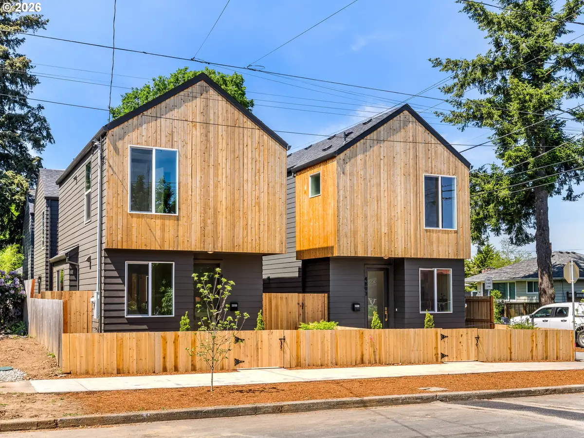 4893 NE Cesar E Chavez Blvd, Portland, OR 97211 - #1