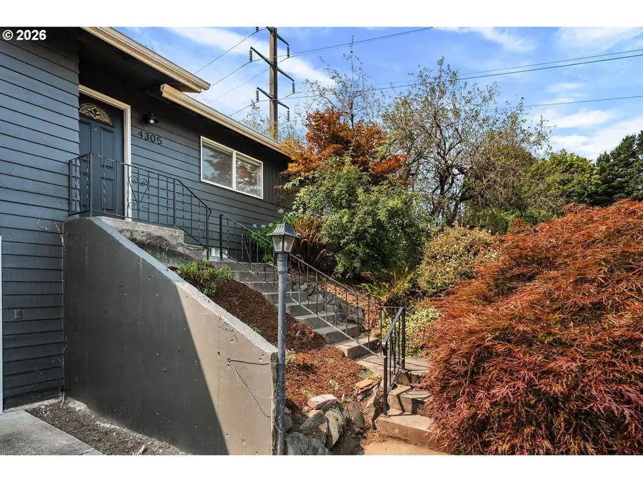 4305 Idaho St, Vancouver, WA 98661 - #3