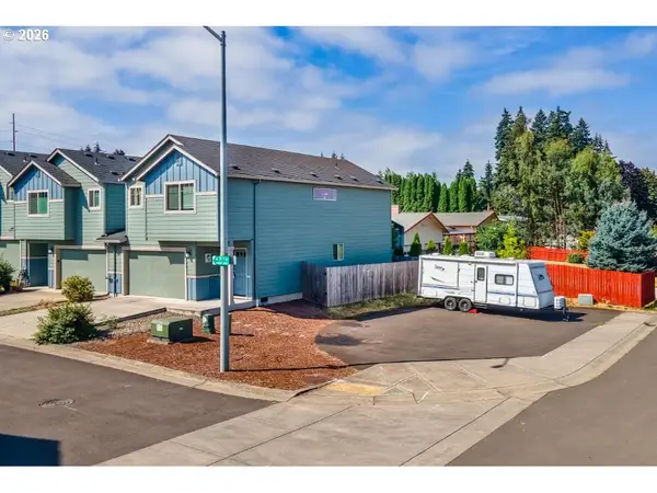 5922 NE 71st Ave, Vancouver, WA 98661