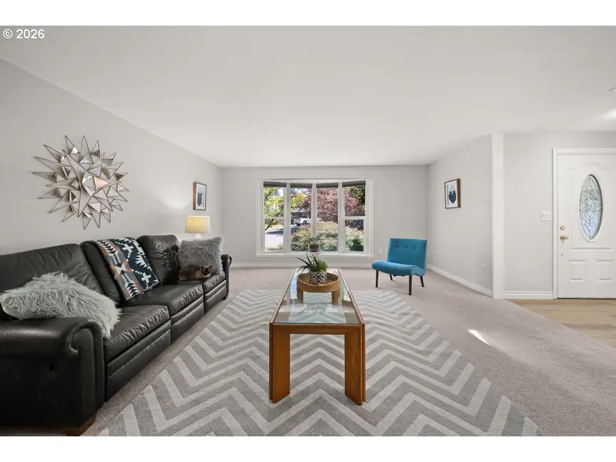 2815 NW Eastway Ct, Beaverton, OR 97006 - #3