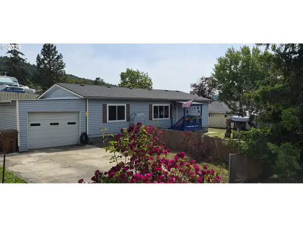127 Clark St, MyrtleCreek, OR 97457