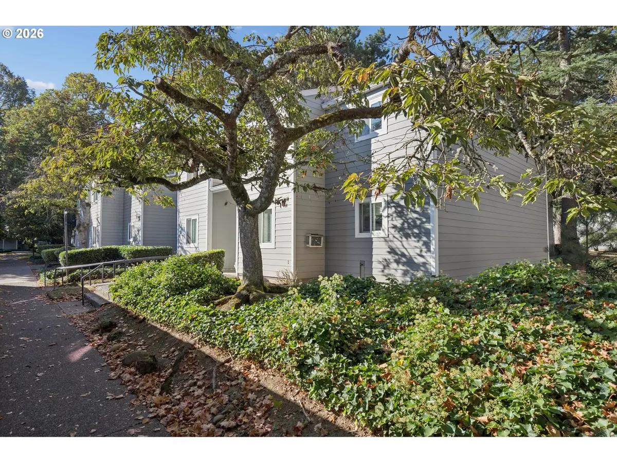 2706 SE 138th Ave, Portland, OR 97236 - #1