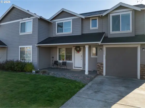 517 Cameo Dr, HoodRiver, OR 97031