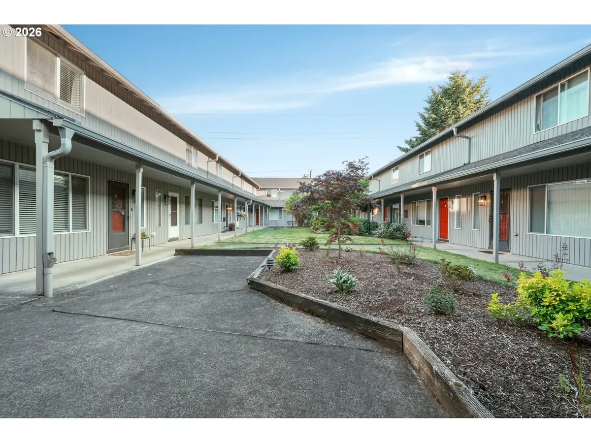 5304 NE 84th Loop #D14, Vancouver, WA 98662 - #1