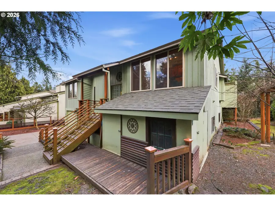 16553 NE Fargo Cir, Portland, OR 97230 - #2