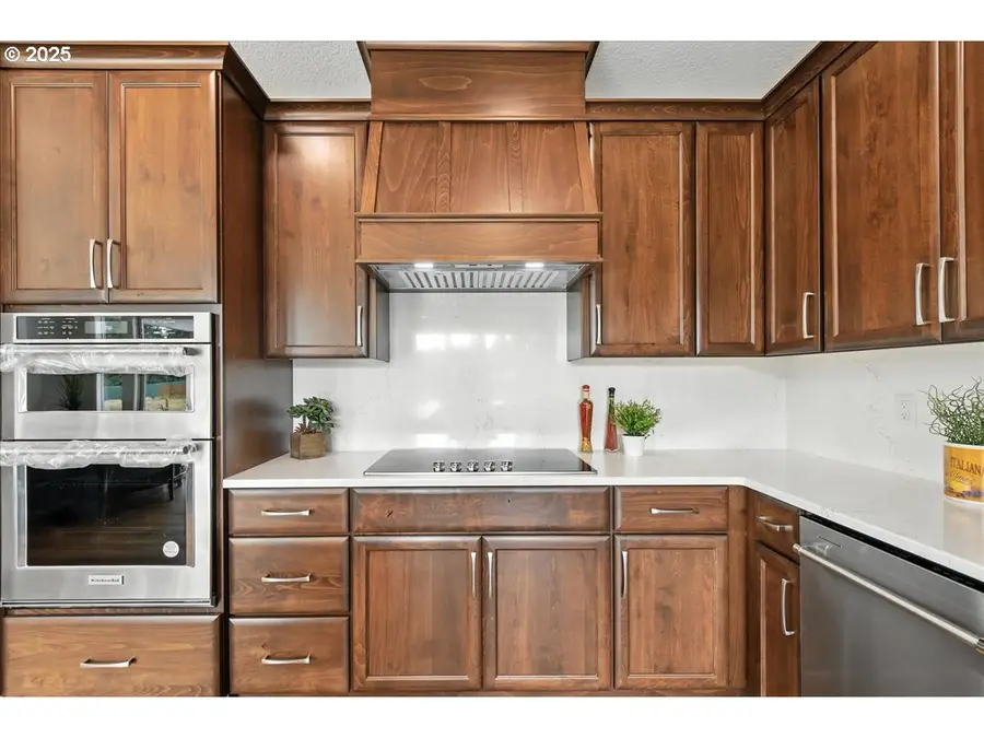 121 Gassman Rd, Castle Rock, WA 98611 - #3