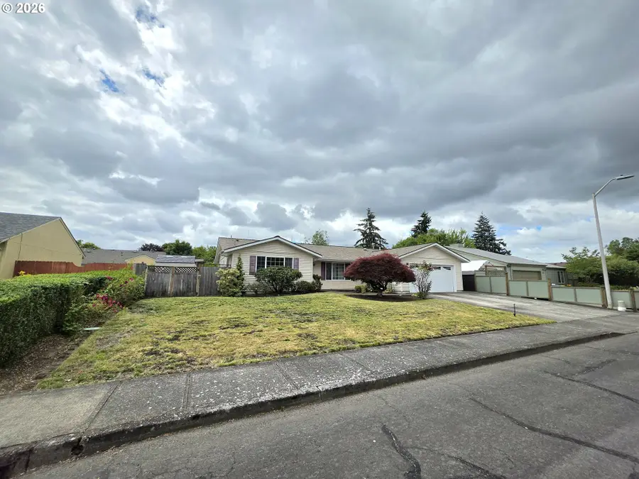 3651 Meadow Park Loop, Salem, OR 97305 - #2