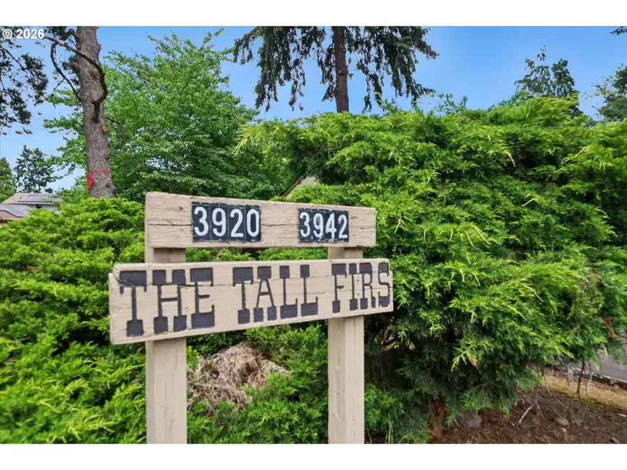 3924 SE 168th Ave, Portland, OR 97236 - #2