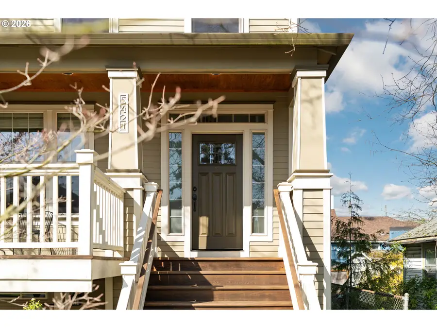 5421 NE 18th Ave, Portland, OR 97211 - #2