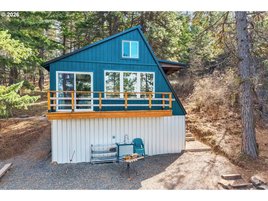 2455 Osborn Cutoff Rd, Mosier, OR 97040 - #3
