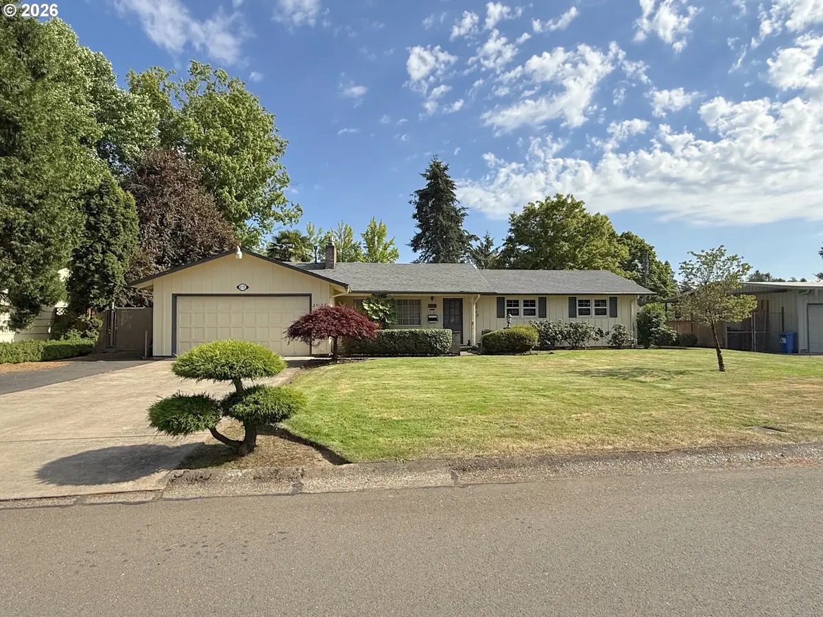 2172 Roland Way, Eugene, OR 97401 - #1