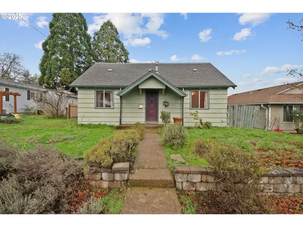 948 SW Maple St, Dallas, OR 97338