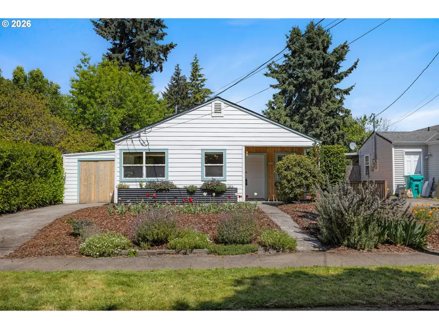 5923 SE Franklin St, Portland, OR 97206 - #2