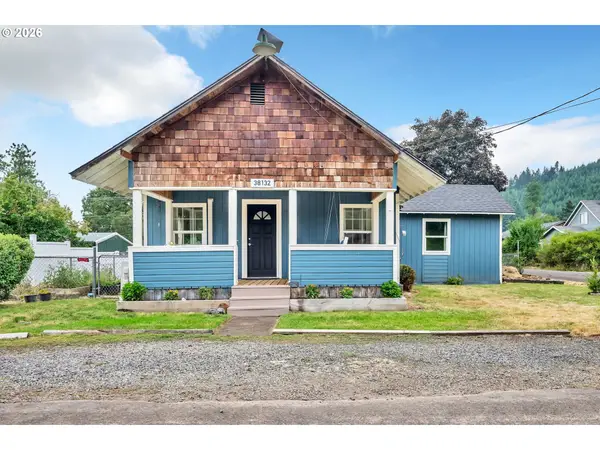 38132 B St, Marcola, OR 97454