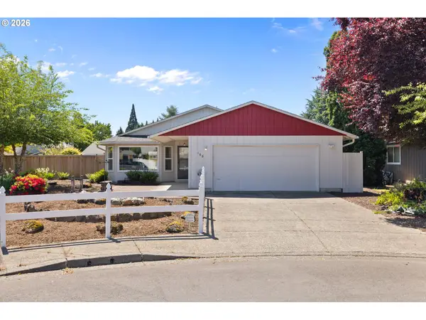 168 NE 38th Ave, Hillsboro, OR 97124