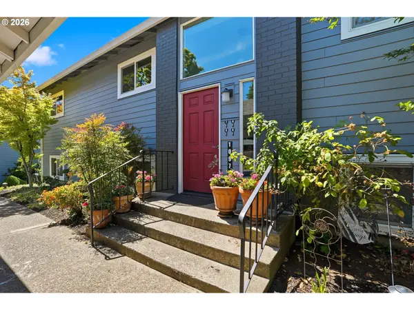 10970 SW Meadowbrook Dr, Portland, OR 97224