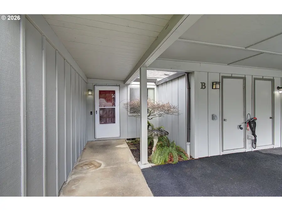 804 NW 132nd St #B, Vancouver, WA 98685 - #2