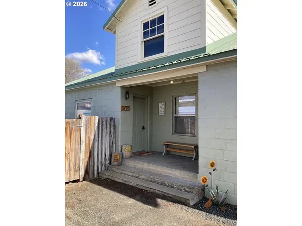102 SW Bailey Pl, JohnDay, OR 97845