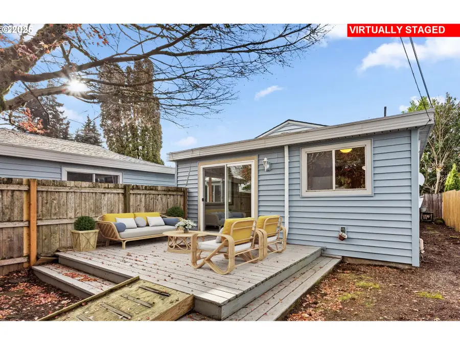 2419 SE 79th Ave, Portland, OR 97206 - Image #3