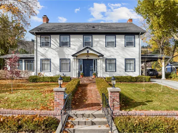 1504 1st St, LaGrande, OR 97850