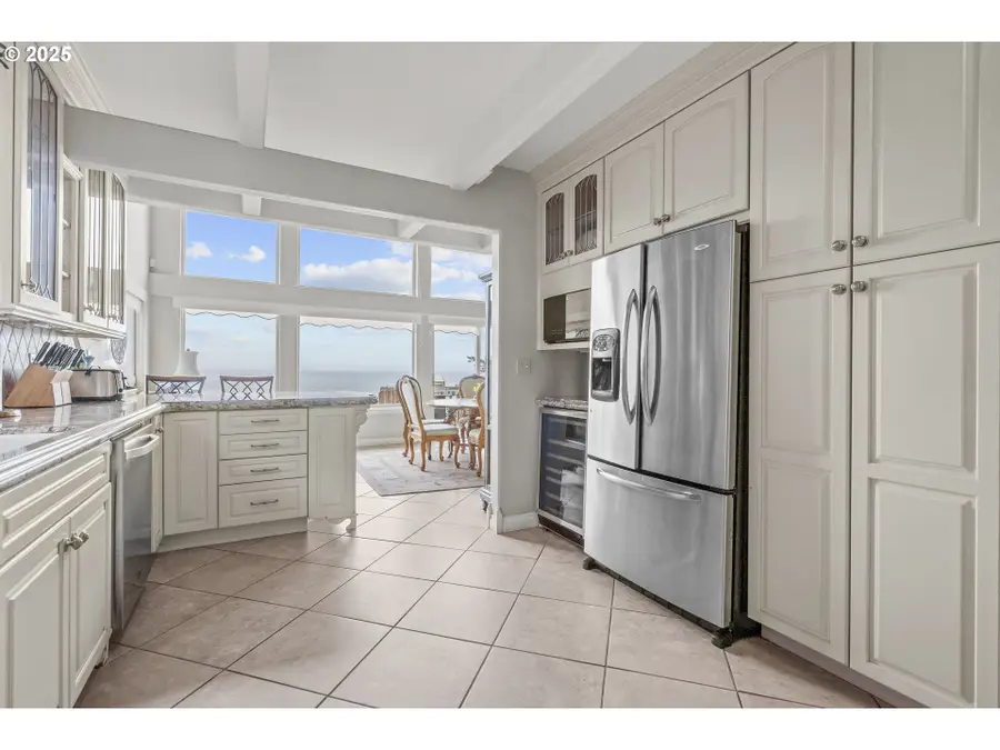 2325 SW Bard Loop, Lincoln City, OR 97367 - Image #3