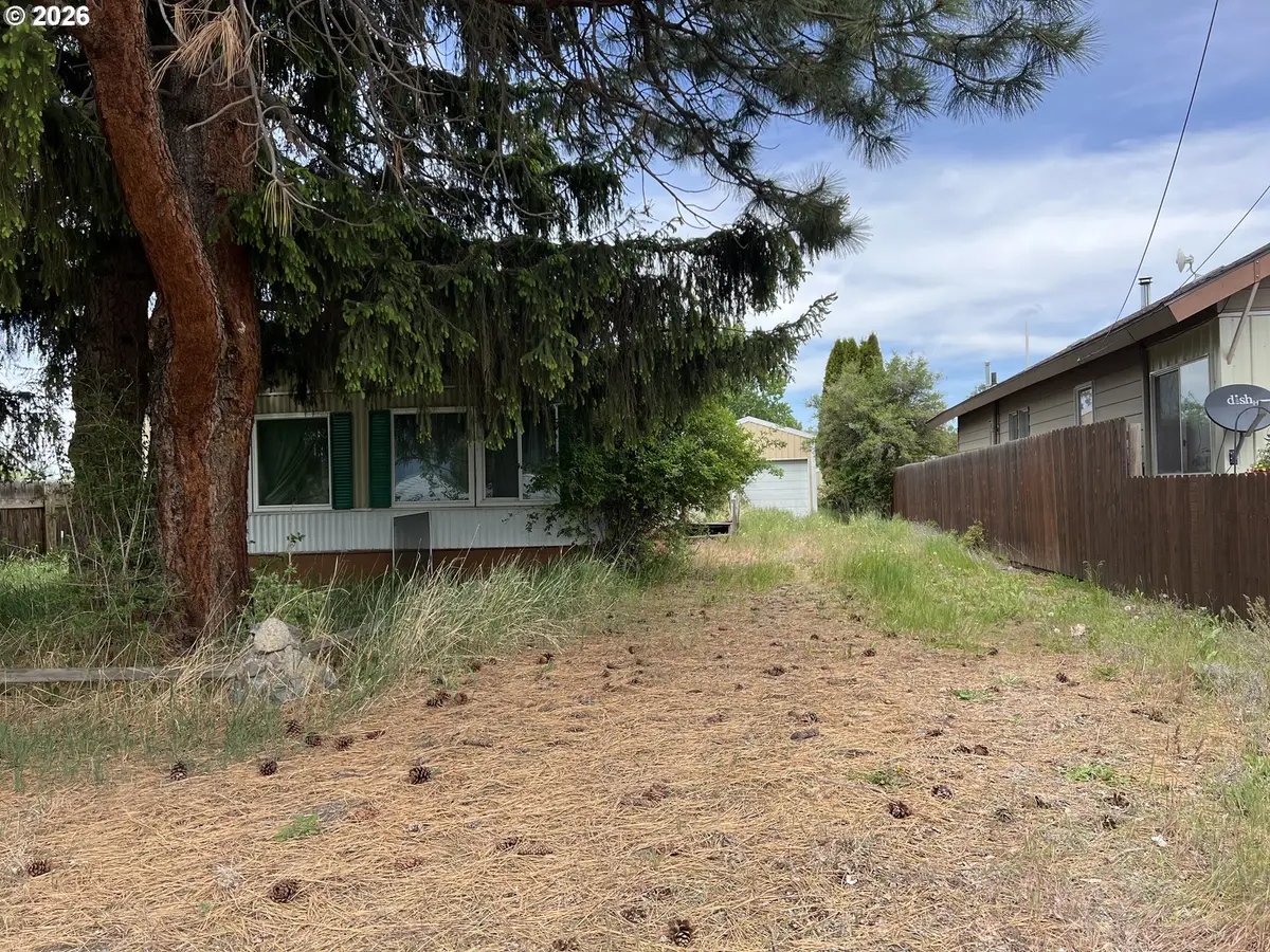 301 SE Alamo St, Enterprise, OR 97828 - #1