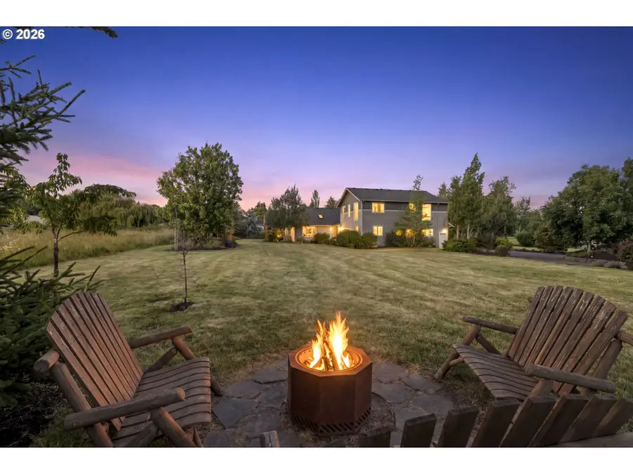 2043 NE Chehalem Dr, Newberg, OR 97132 - #2
