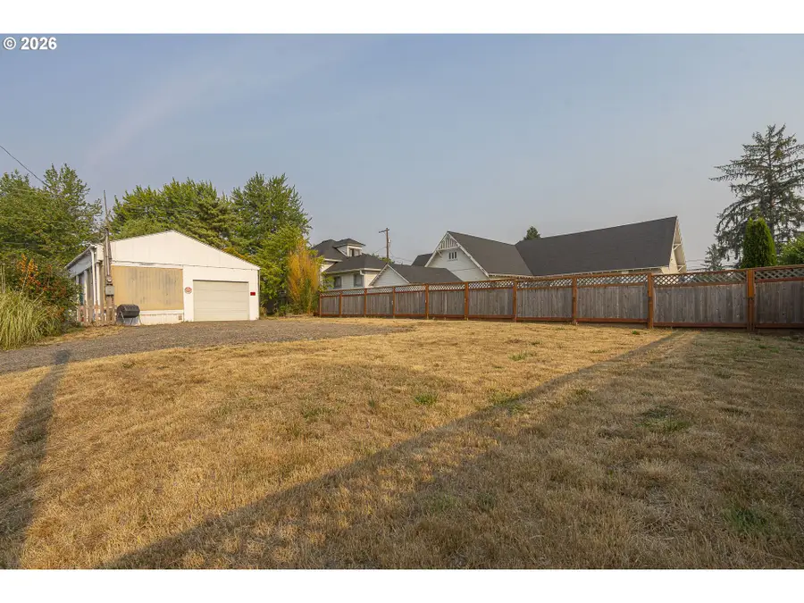 711 Getchell St, Amity, OR 97101 - #3