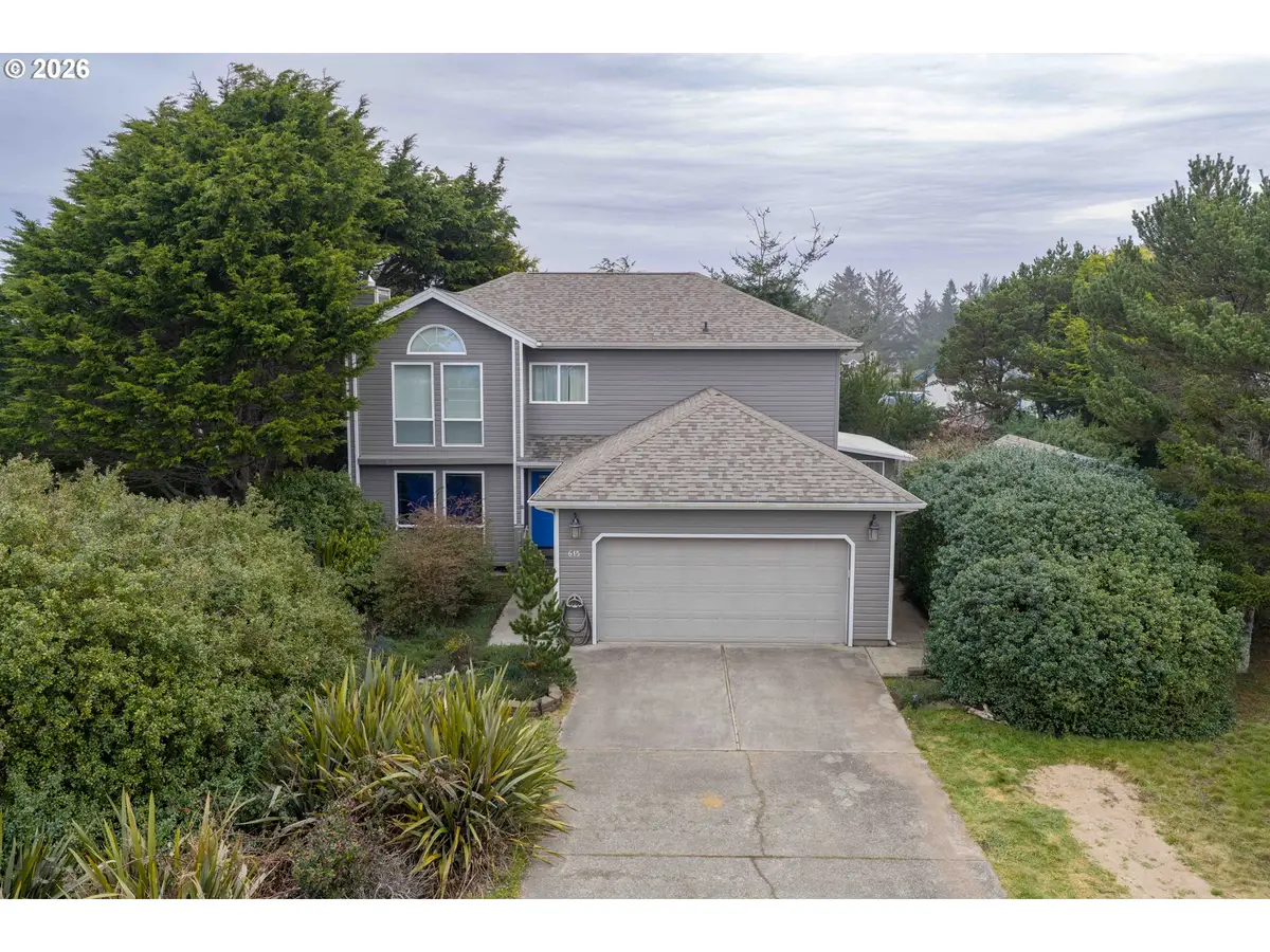 615 SW Seabird Dr, Bandon, OR 97411 - Image #1