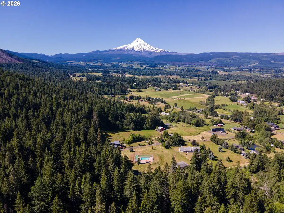 3955 Country Pine Dr, Mount Hood Parkdale, OR 97041 - #1