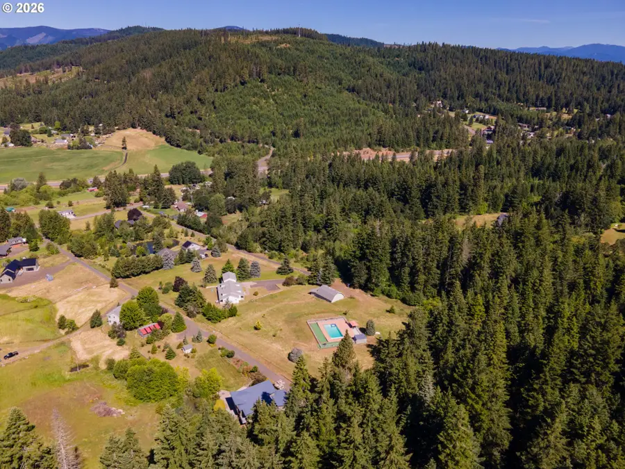 3955 Country Pine Dr, Mount Hood Parkdale, OR 97041 - #3