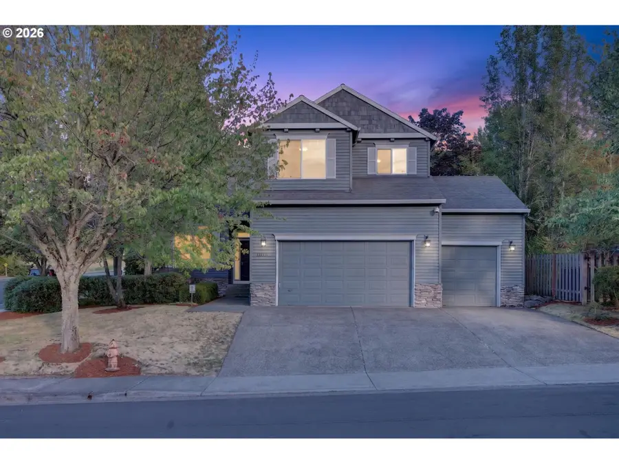 12604 SW Creekshire Dr, Tigard, OR 97223 - #2