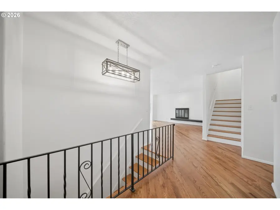 1006 Cowlitz Way, Kelso, WA 98626 - #2