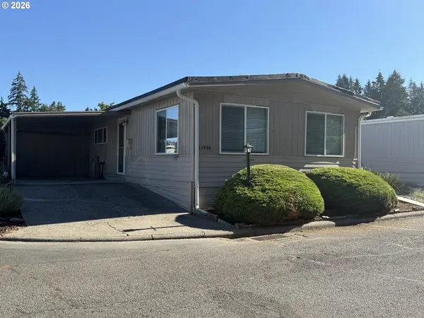 11448 SW Royal Villa Dr #167, Portland, OR 97224