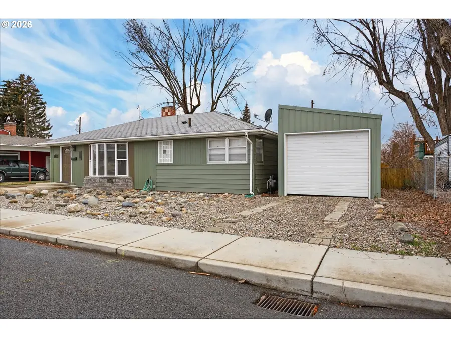 3195 N 2nd St, Baker City, OR 97814 - #3