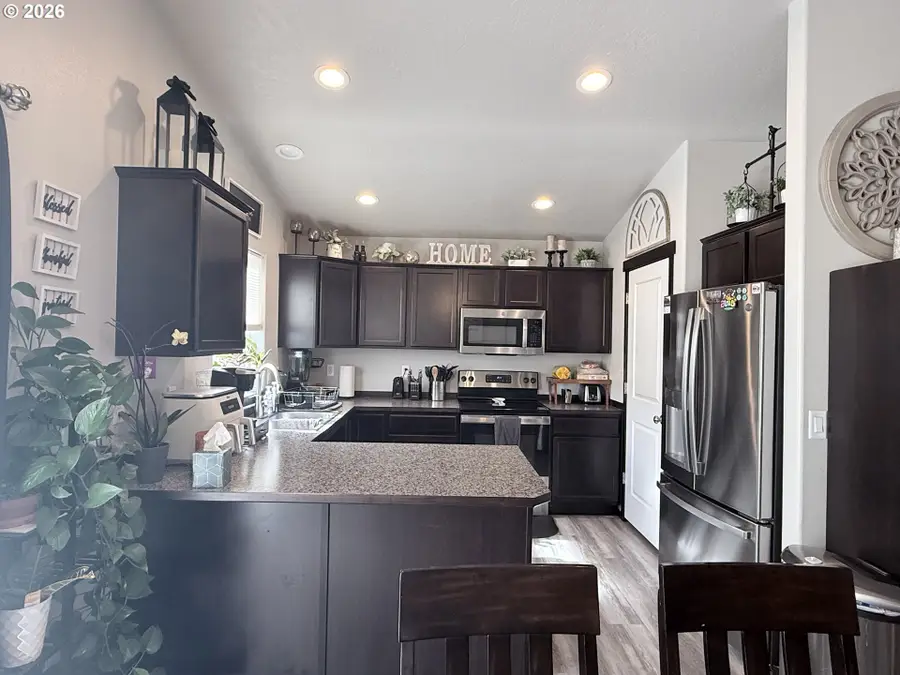 472 Cardinal Pl, Umatilla, OR 97882 - #3