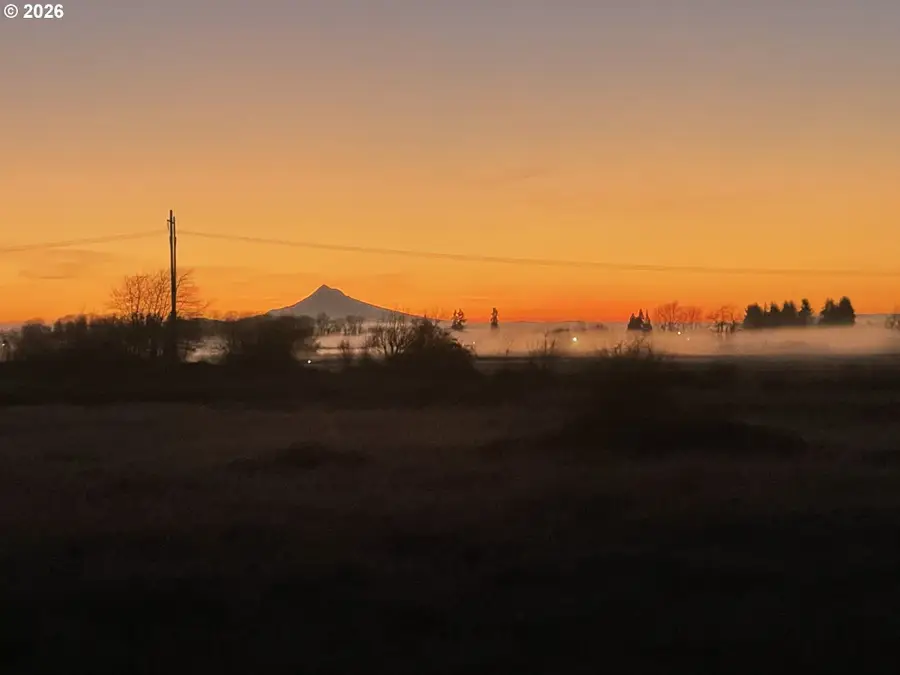 51398 SE Hood View Dr, Scappoose, OR 97056 - #2