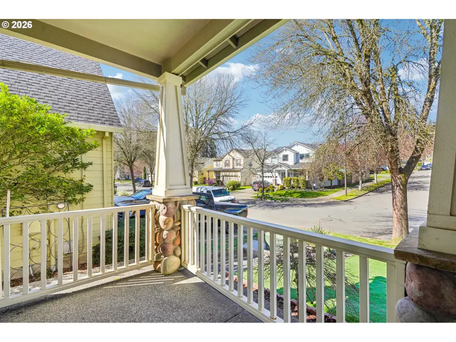 698 NW Hertel St, Hillsboro, OR 97124 - #3