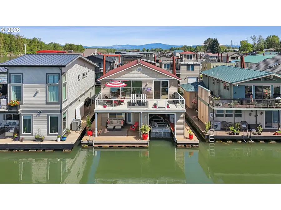 18525 NE Marine Dr #E8, Portland, OR 97230 - #3