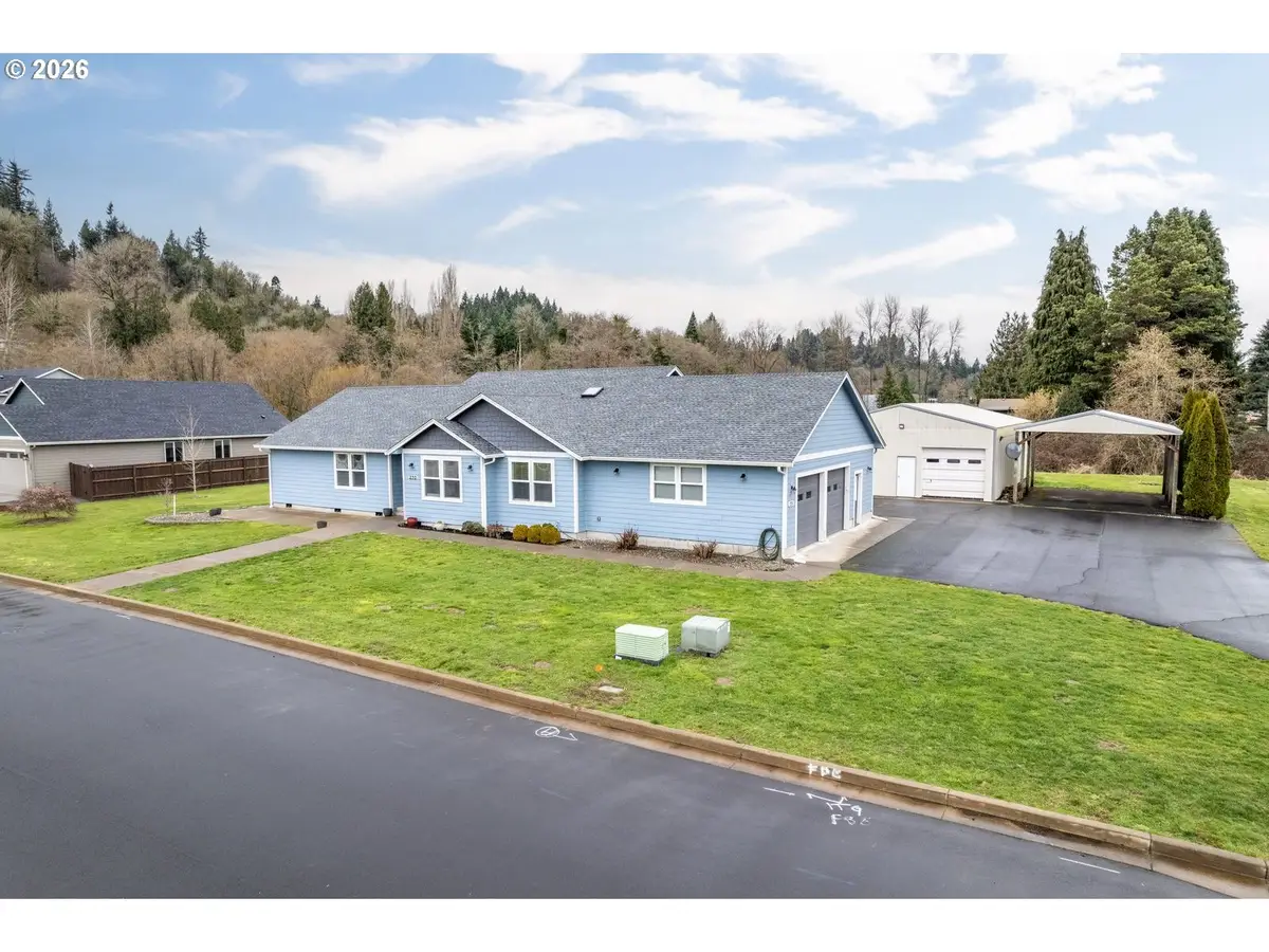 270 Rainbow Way, Kelso, WA 98626 - #1