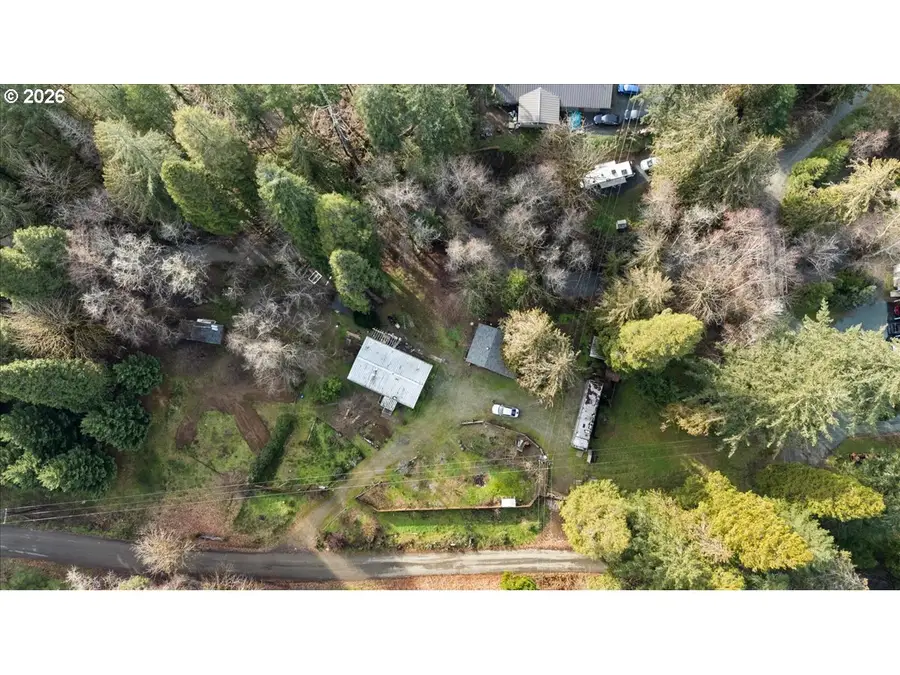 796 Lees Creek Rd, Myrtle Creek Riddle, OR 97457 - #2