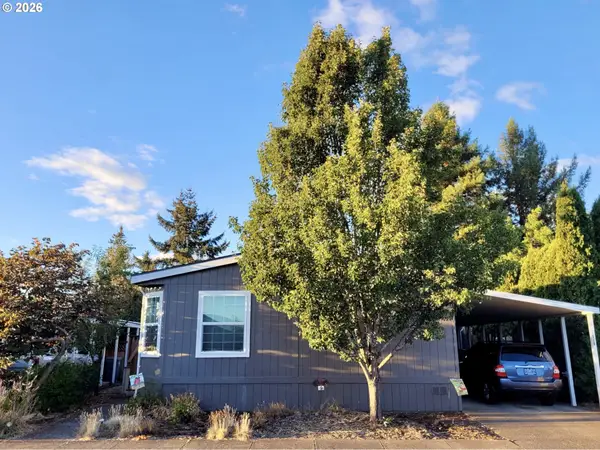 1699 N Terry St #116, Eugene, OR 97402