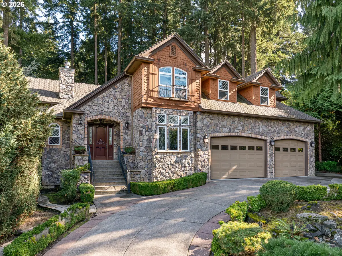 11233 SE Rimrock Dr, Happy Valley, OR 97086 - #1