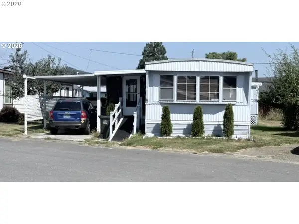 1413 Hawthorne Ave #5, Reedsport, OR 97467