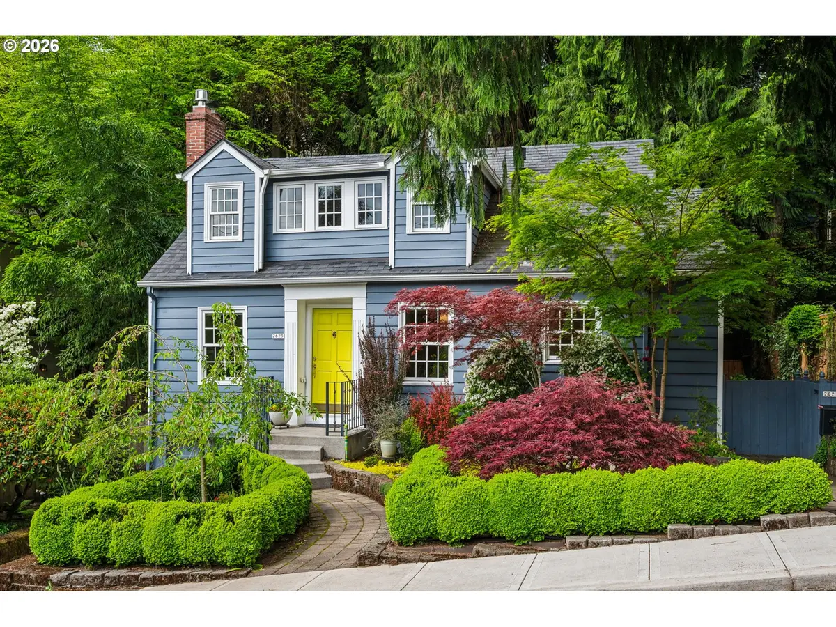 2625 SW Brae Mar Ct, Portland, OR 97201 - #1
