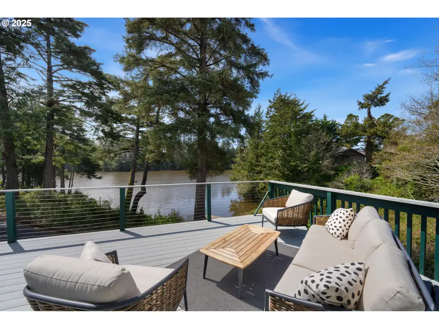 53461 Safe Rd, Bandon, OR 97411 - #3