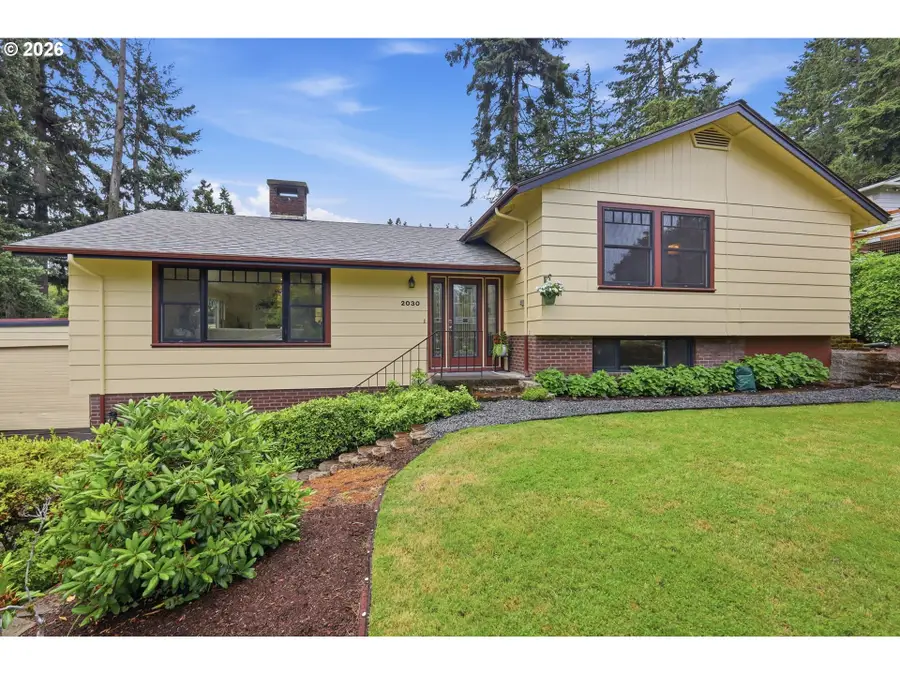 2030 W 29th Ave, Eugene, OR 97405 - #3