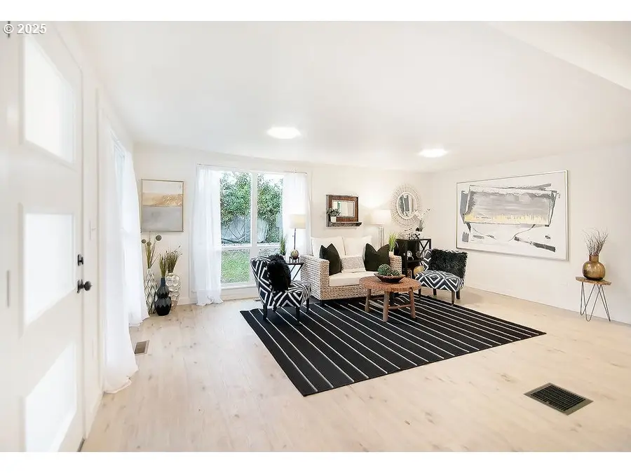 3600 NE 53rd St, Vancouver, WA 98661 - Image #2