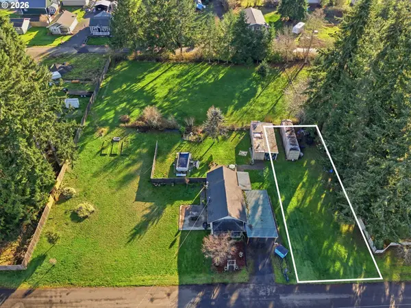 Queen Ave, PeEll, WA 98572