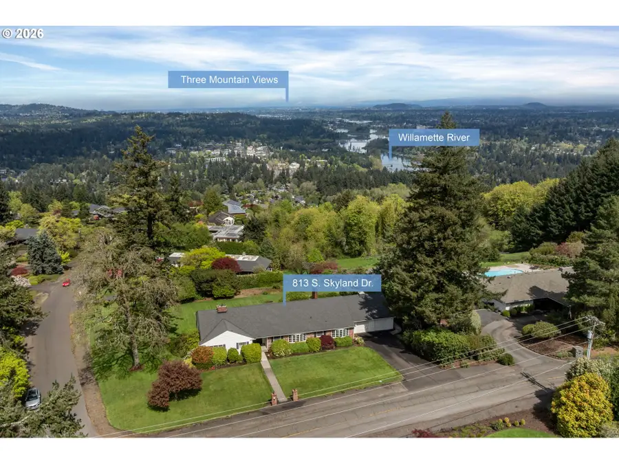 813 Skyland Dr, Stafford, OR 97034 - #3